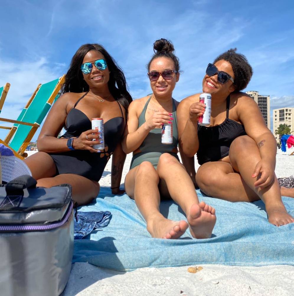 Meet your Posher, Aminah